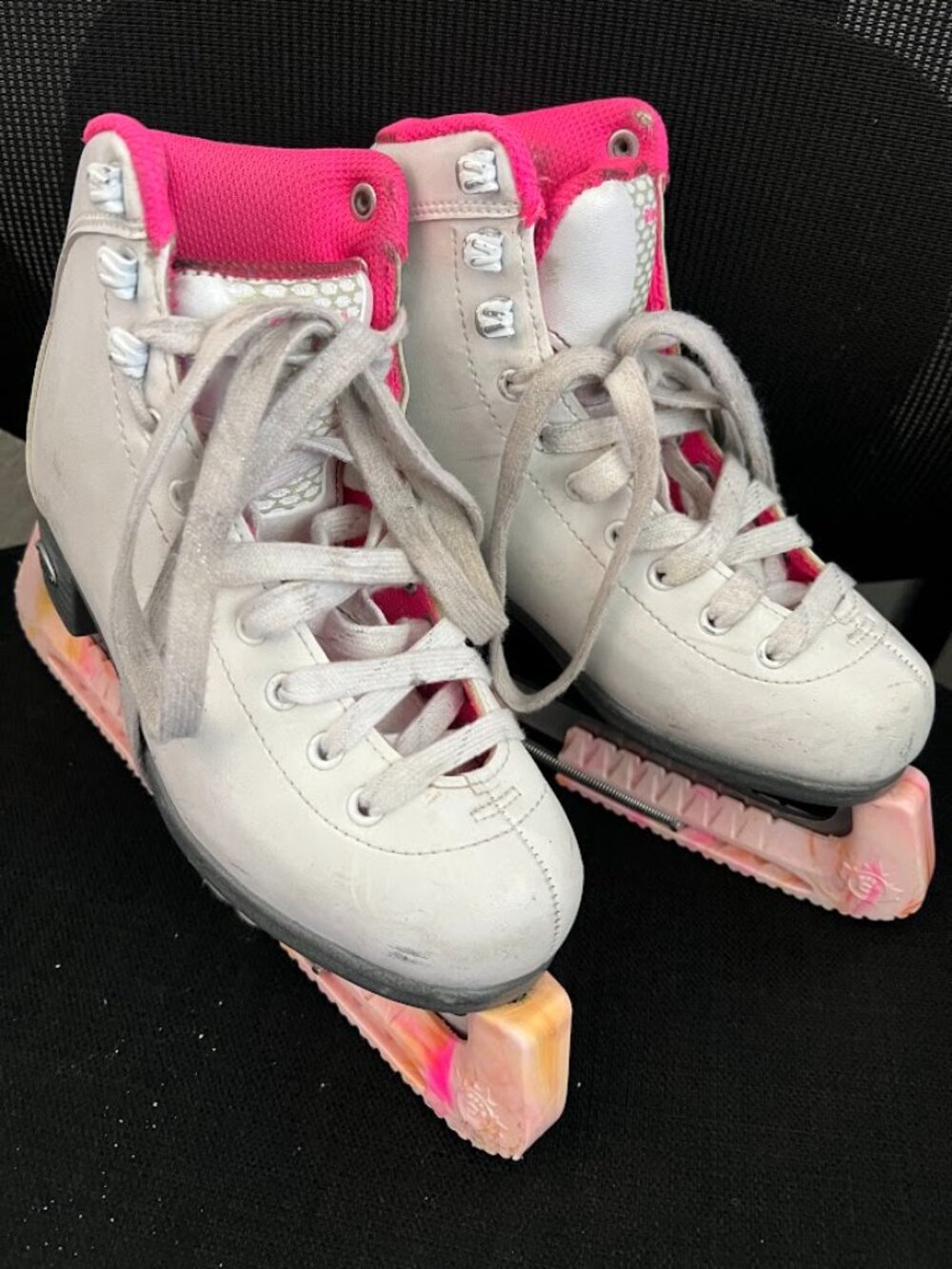 Riedell Sparkle Pink White Youth Skating Ice Skates Size 2 Youth